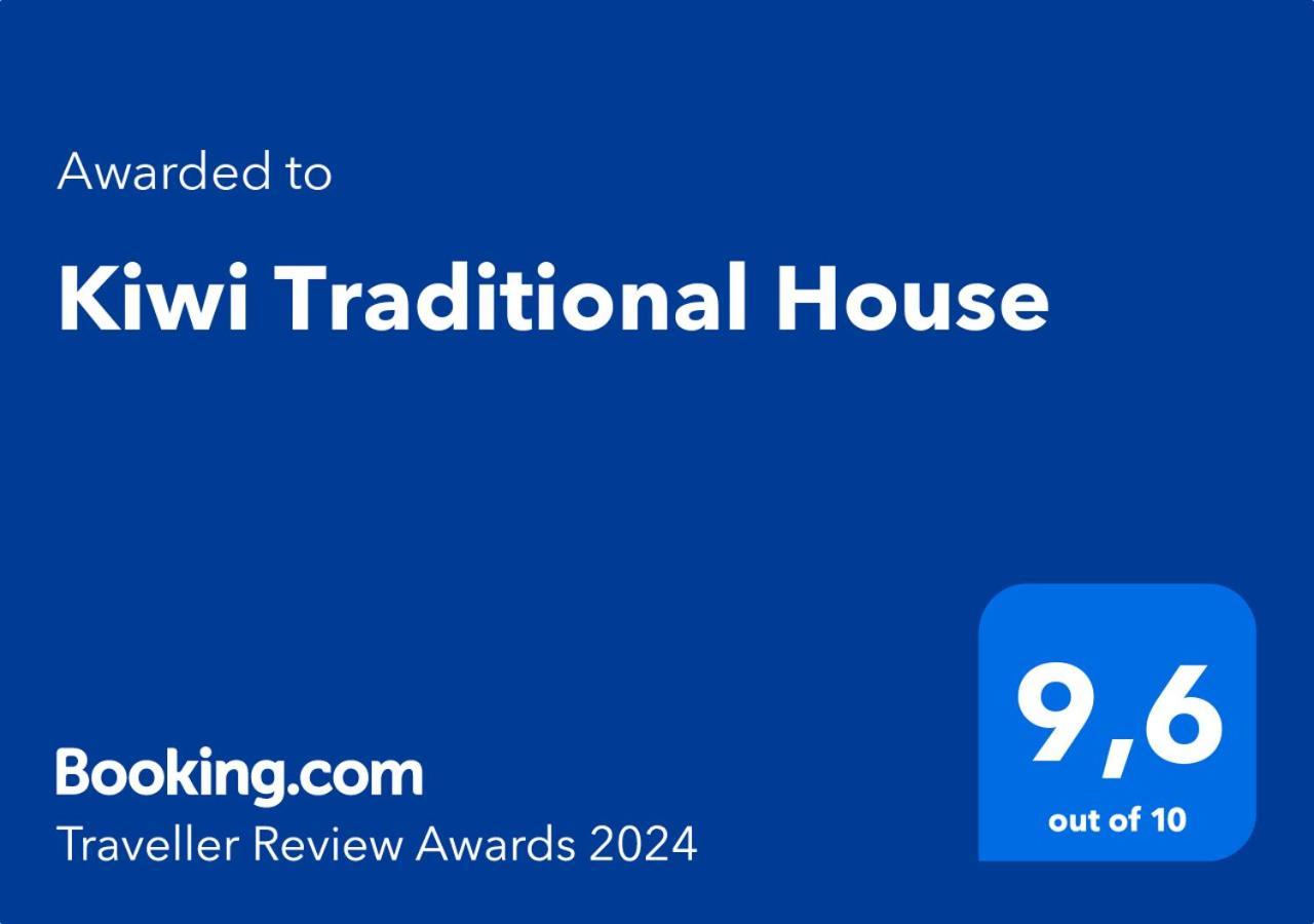 Kiwi Traditional House Litochoro Exterior photo
